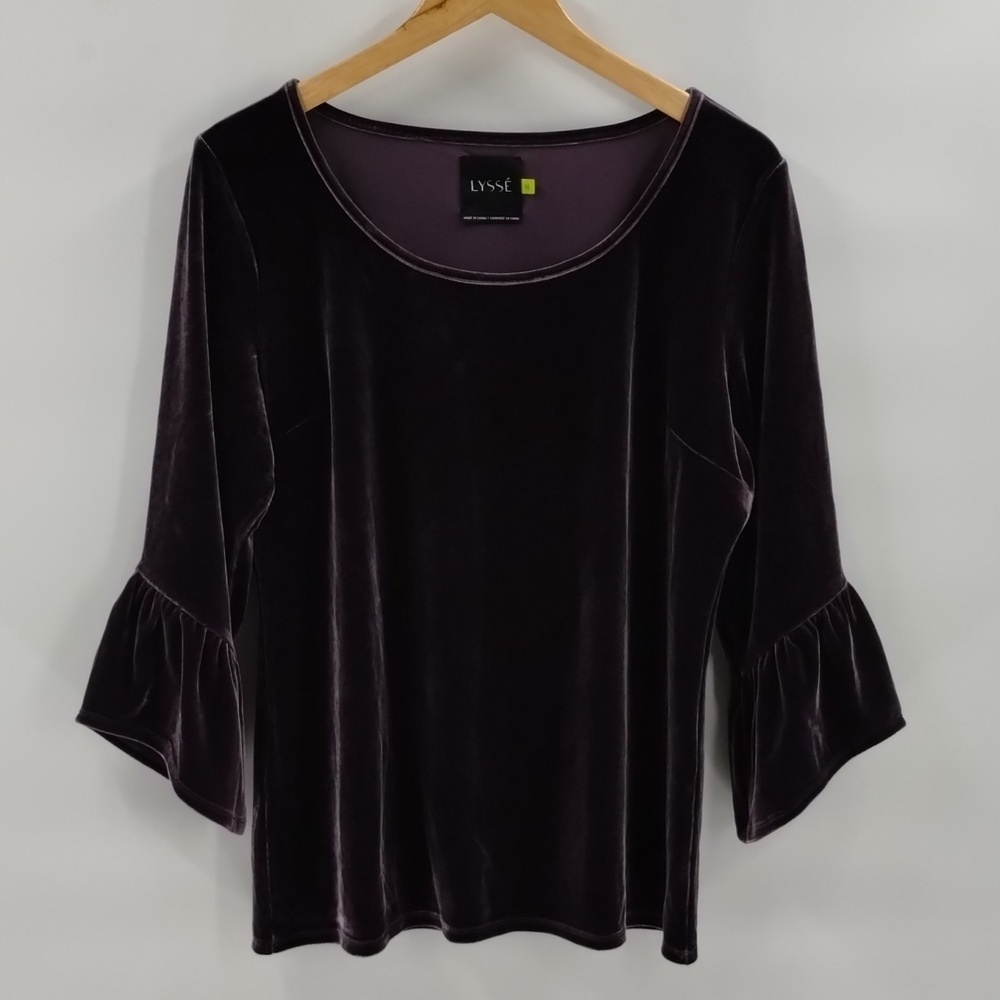 Lysse Purple Velour Scoop Neck Top w Ruffled Bell Sleeves Size Medium stretch